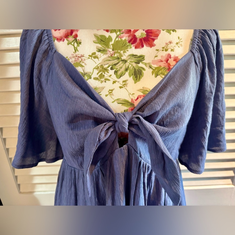 NWT PinkBlush Maternity Navy Front Tie Ruffle Sleeve Midi Dress - Picture 8 of 12